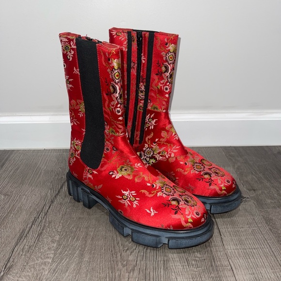 Free People Shoes - Free People Brooks Brocade Chelsea Boots 8.5 NEW